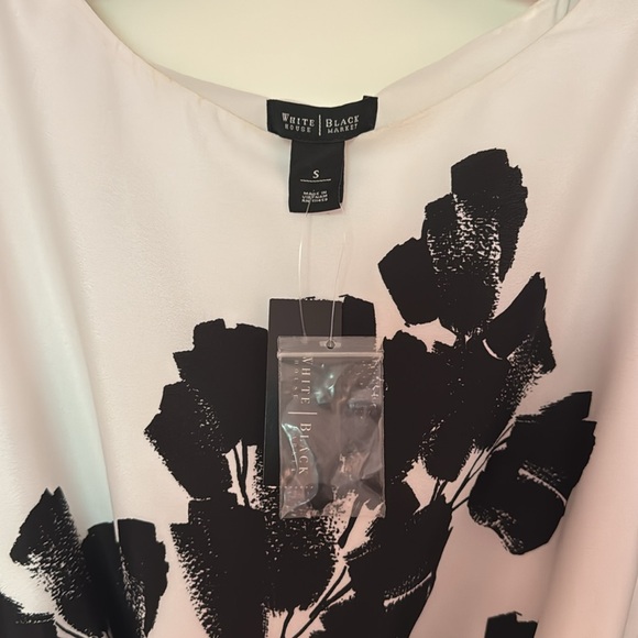 White House Black Market Monochrome Leaf Print Dress - Picture 2 of 10